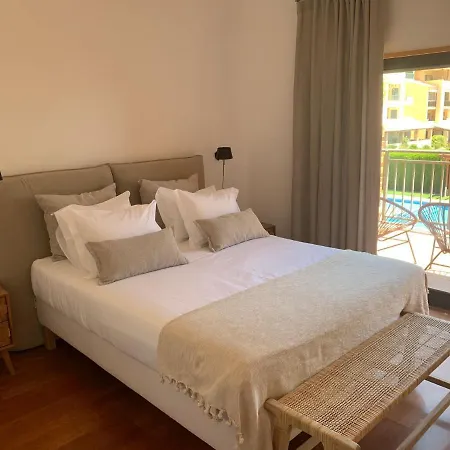 Hideaway - Golf, Pool &