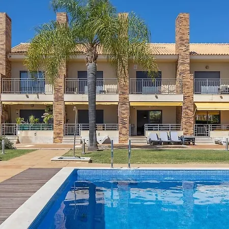 Hideaway - Golf, Pool & Apartament