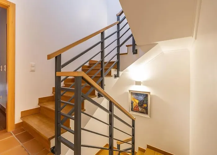 Hideaway - Golf, Pool & Апартаменты