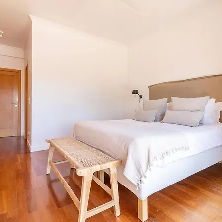 Apartment Hideaway - Golf, Pool & *